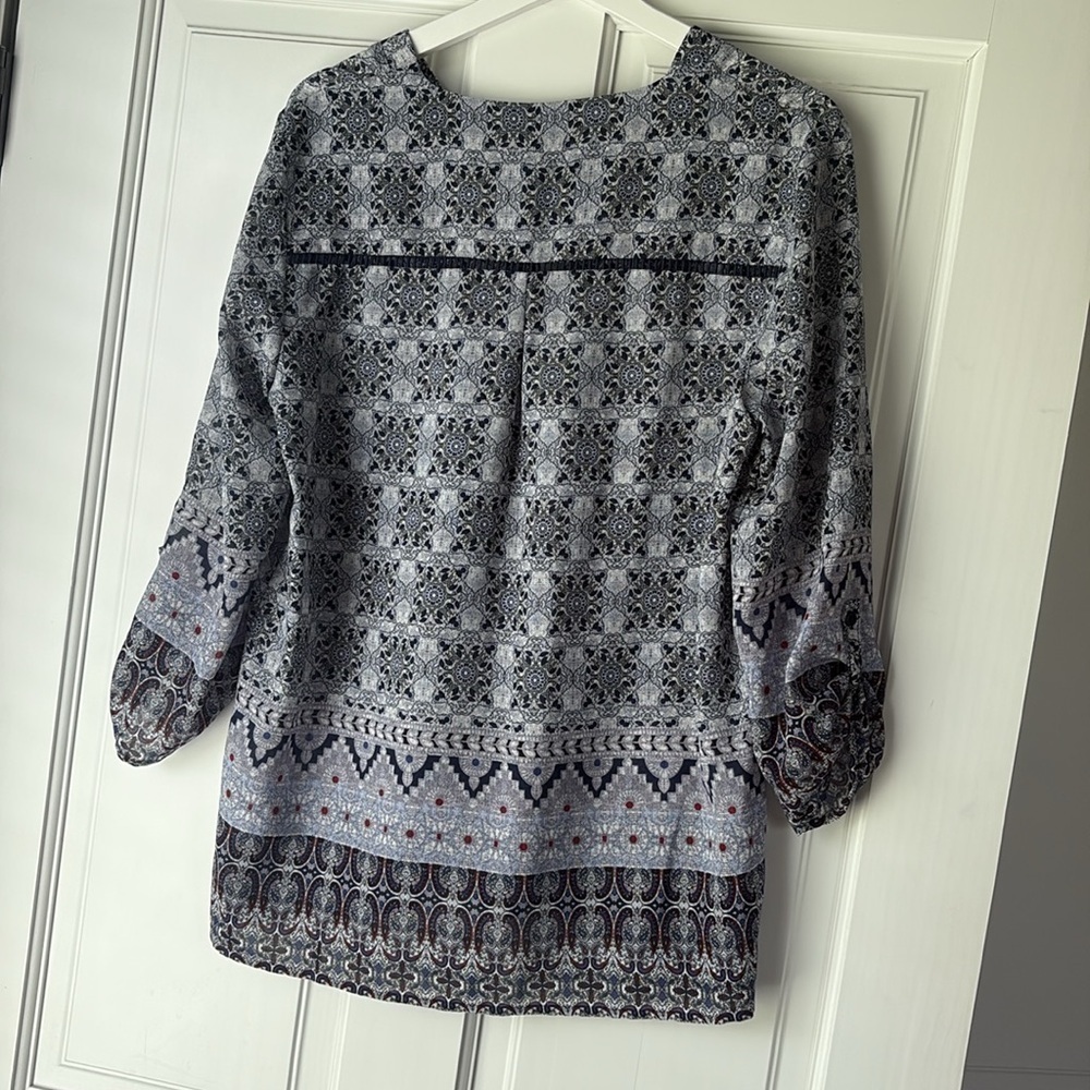Tribal Jeans Elegant Gray Patterned Women's Top Blouse medium - Picture 5 of 6